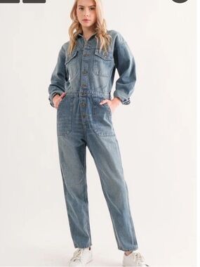 Aaron & Amber Rumi Denim Long Sleeve Jumpsuit Sz Small NWT